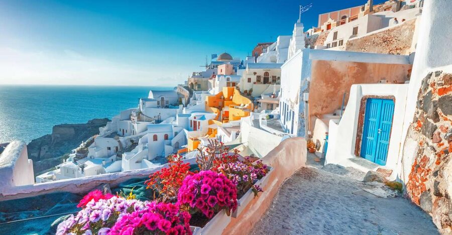 1-Day Boat Trip: Santorini Volcano, Thirassia & Oia Sunset - Key points to know before you book