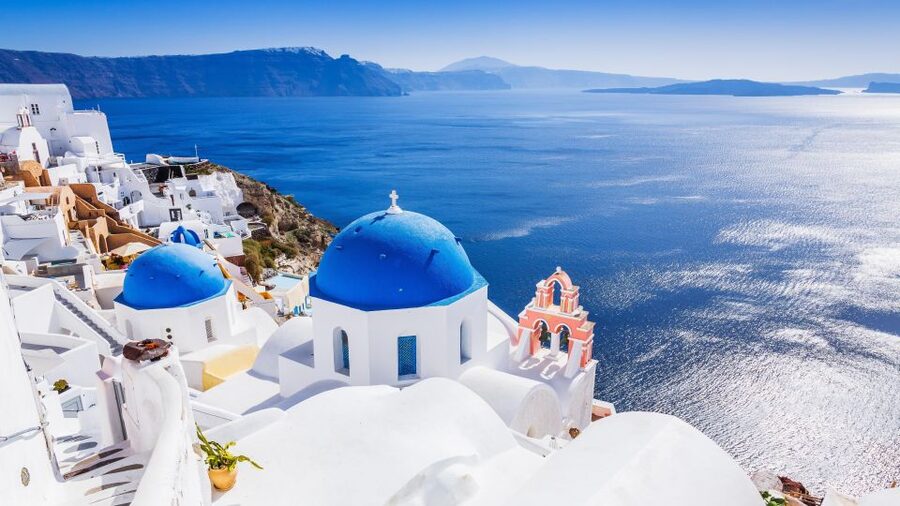 1-Day Boat Trip: Santorini Volcano, Thirassia & Oia Sunset - Walking the volcanic ground of Nea Kameni