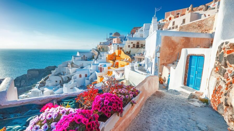 1-Day Boat Trip: Santorini Volcano, Thirassia & Oia Sunset - From your hotel to Athinios Port
