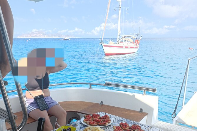 1-Day Cruise with Lunch and Snorkeling to Favignana from Marsala - The final Favignana swim at Bue Marino or Cala Rossa
