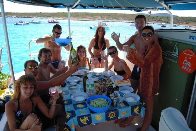 2-Catamaran tour from Cannigione to the Maddalena Archipelago - Razzoli, Santa Maria, and the national park