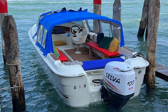 4 hours Private Boat Tour to Murano, Burano with local real guide - Mazzorbo, Venissa, and the possibility of wine