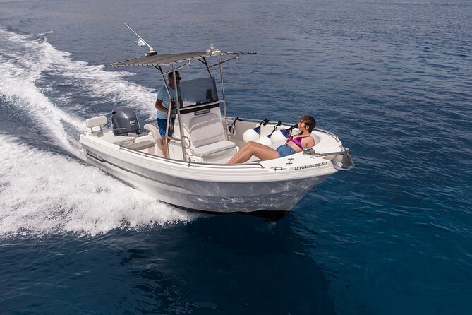 5 Hours Boat Rental in Santorini - Starting at Vlichada and learning the boat