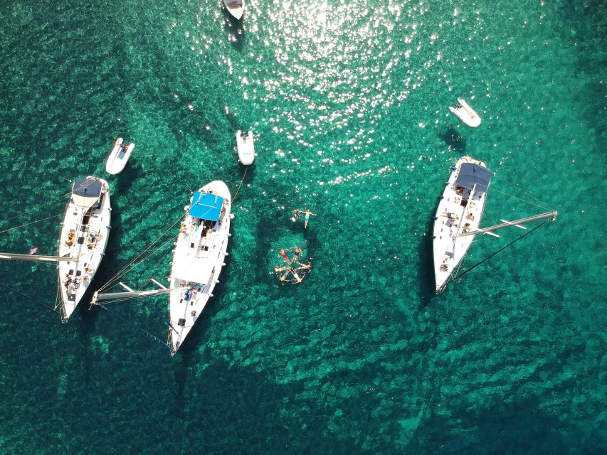 Adamantas: Milos Sightseeing Sailboat Cruise - Who will enjoy this cruise most?