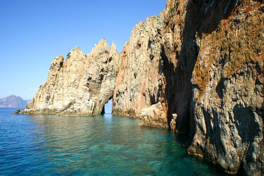 Ajaccio/Porticcio: Scandola Nature Reserve Guided Boat Tour - Red granite at the Calanche de Piana