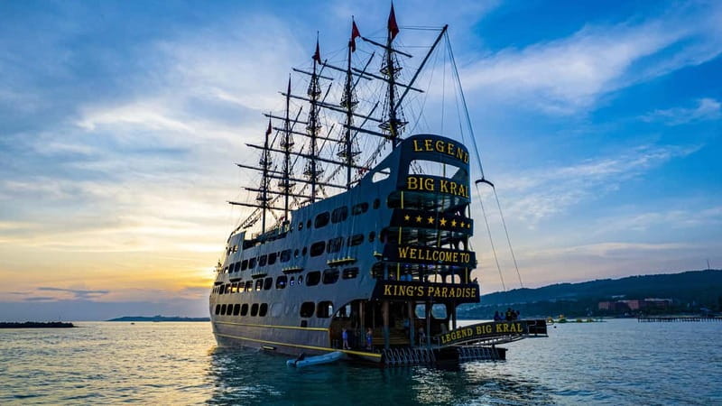 Alanya: All Inclusive Luxury Boat Trip & Free Time in Alanya - A second swim near Kleopatra Beach