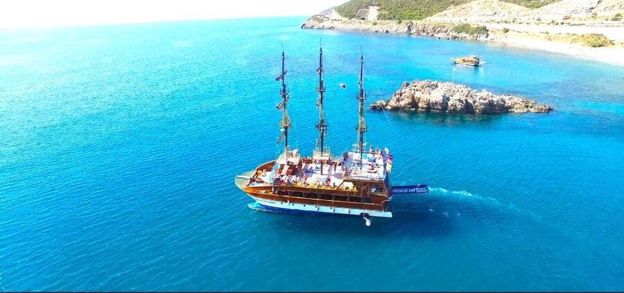 Alanya: Catamaran Boat Trip with Swim Stops and Sunbathing - Key points to know before booking