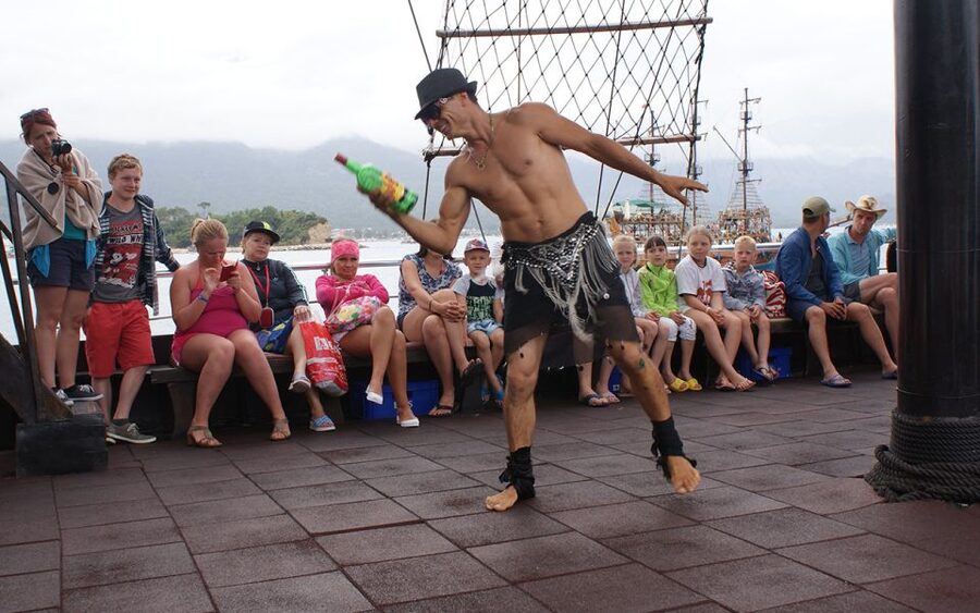 Alanya: Catamaran Boat Trip with Swim Stops and Sunbathing - Devil Cave and the chance of dolphins