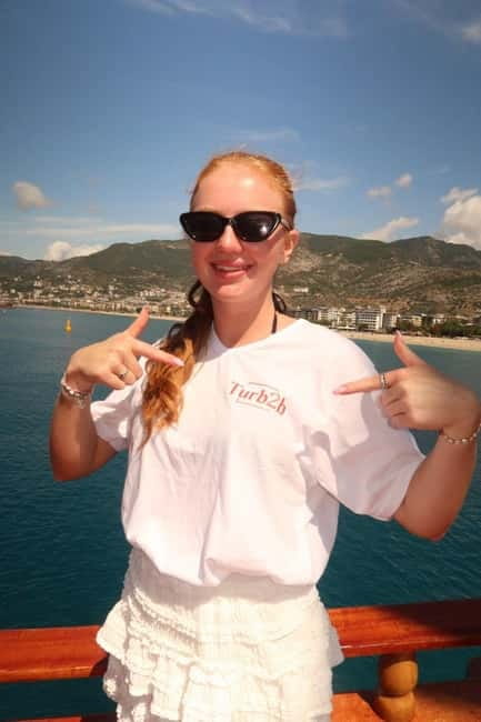 Alanya: Pirate Boat Party with Foam, Disco, Lunch & Drinks - Is the boat comfortable for families?