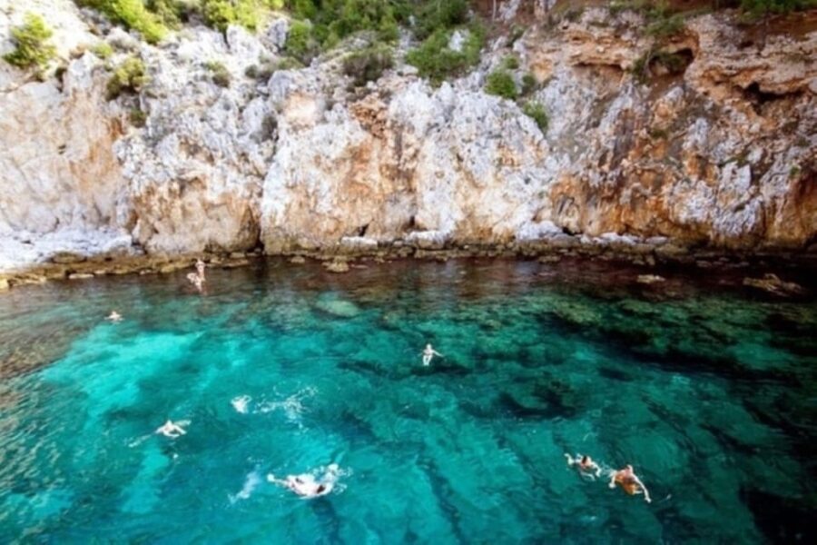Alanya: Pirate Ship Cruise with Food and Swimming Stops - A barbecue lunch on board