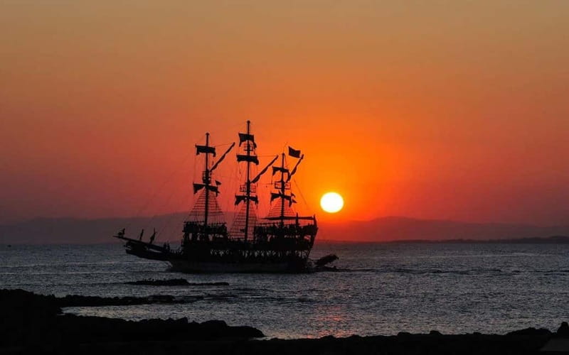 Alanya Pirate Sunset Cruise w/ Foam Party & Optional Drinks - Key points to know before booking