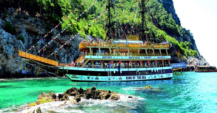 Alanya: Pirates Boat Trip with Lunch and Hotel Pickup - Key Points to Know Before You Go