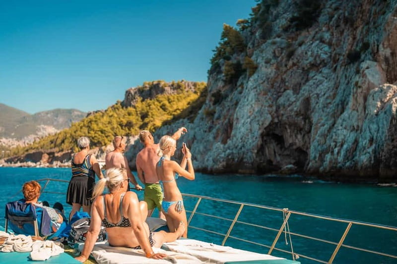 Alanya: Small-Group Boat Tour with Lunch and Soft Drinks - Four caves along the castle shore