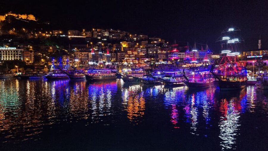 Alanya: Sunset Cruise with Dinner - What to pack for the four to five hours