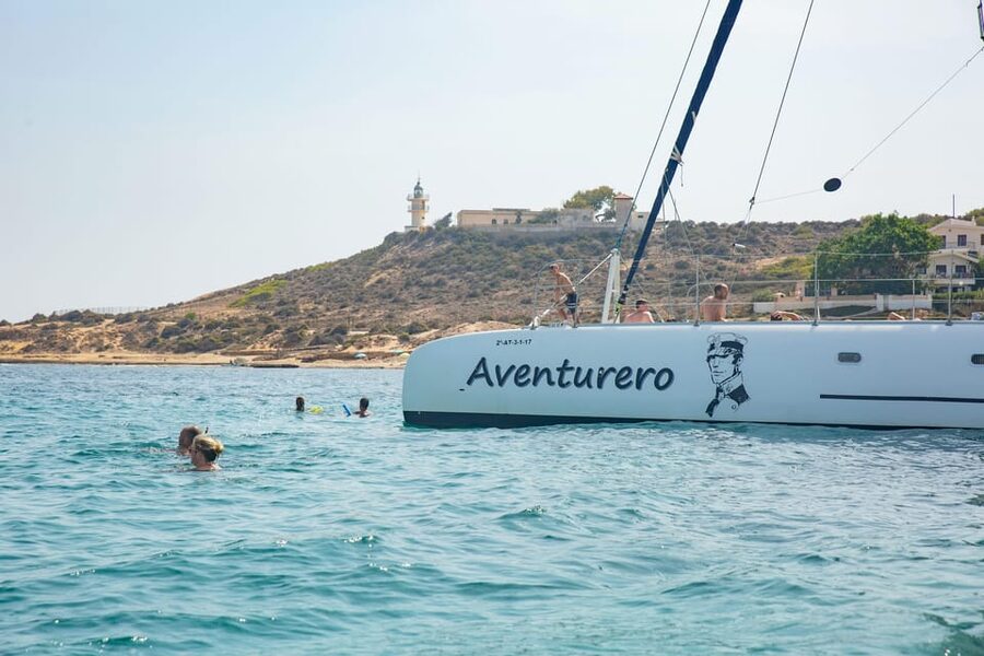 Alicante: Afternoon Cruise with Appetizer and Live Music - Setting out from Alicante’s port at 5:30 PM