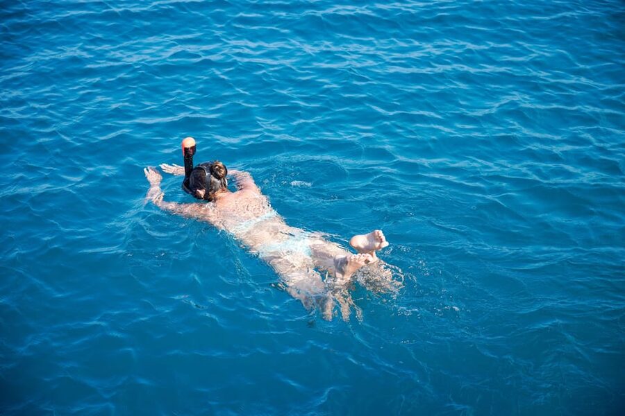 Altea: Motor catamaran with optional lunch and swimming stop - Seeing Altea from the open water