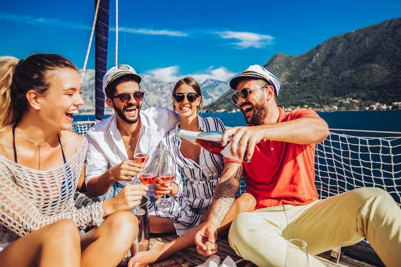 Amalfi Coast: Boat and Snorkeling Tour with Fruit & Drinks - What this Amalfi Coast boat trip is really like