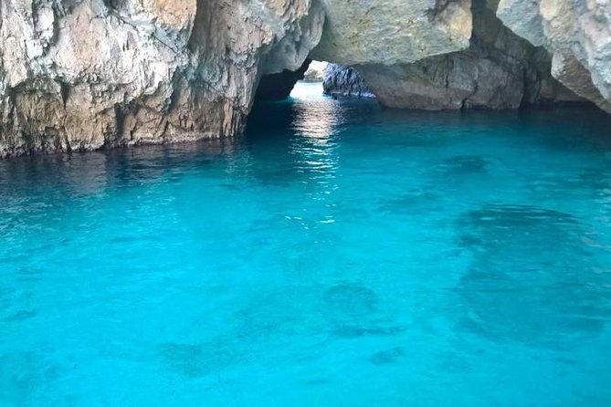 Amalfi Coast Boat tour Small Group - Positano, with a short stop and a higher price tag