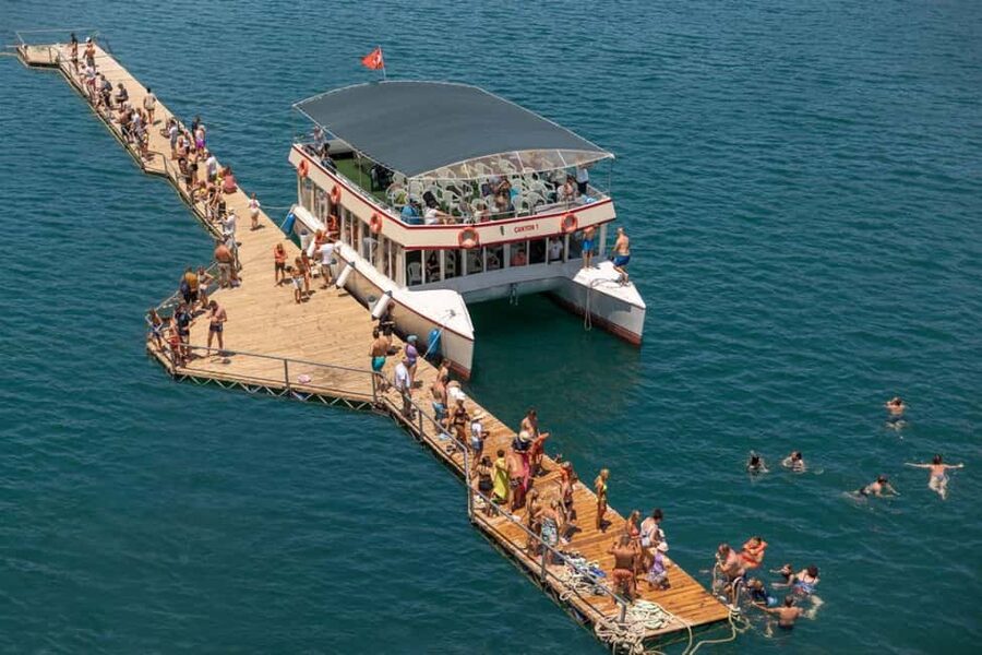 Antalya/Alanya: Green Canyon With Boat&Lunch - Lunch on board, with local drinks included