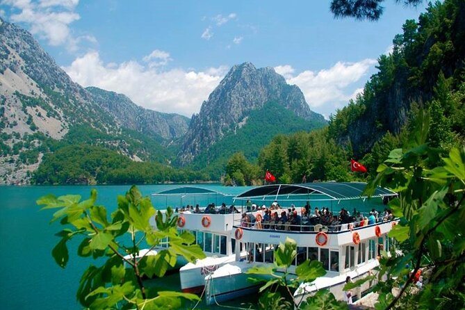 Antalya: Green Canyon Boat Trip with Lunch and Drinks - Swimming in water that may be very cold
