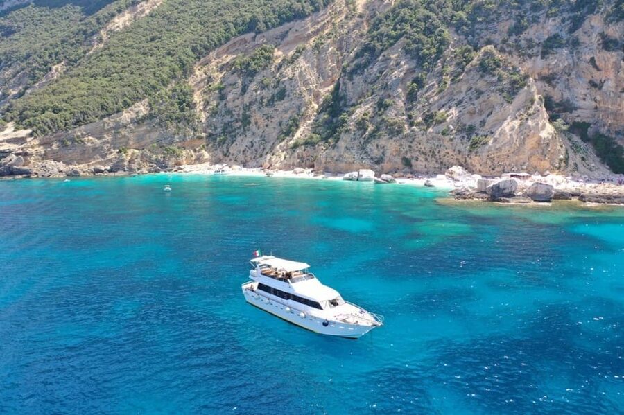 Arbatax: Gulf of Orosei Day Tour by Boat - Cala dei Gabbiani: your first swim