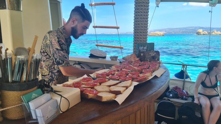 Argostoli: Full-Day Traditional Boat Cruise with Lunch - Starting Beside Eurobank in Argostoli Harbour