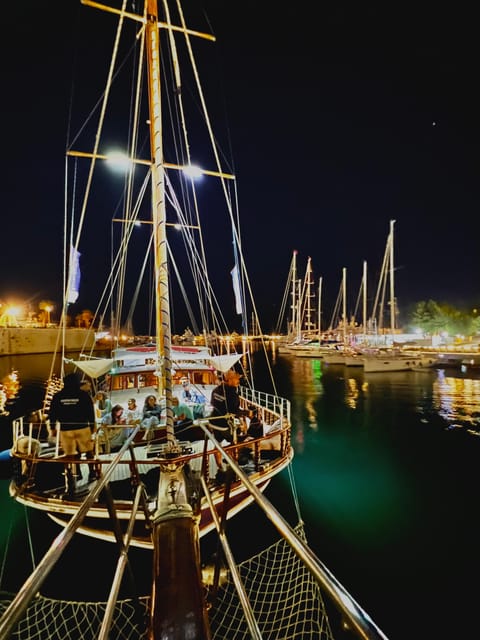 Athens: 3-Hour Sunset Cruise with Swim Stop, Snacks & Drinks - Greek snacks while the sun goes down