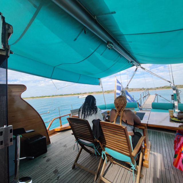 Athens: Agistri, Metopi & Aegina Cruise with Meals & Drinks - Space, comfort, and the feel onboard