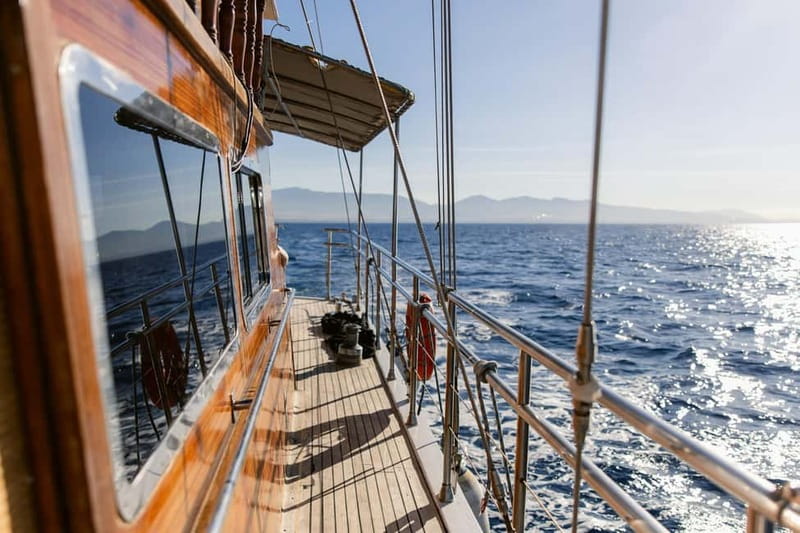 Athens: Cruise to Agistri, Moni & Aegina with Lunch & Drinks - Moni or Metopi: the day’s best swim