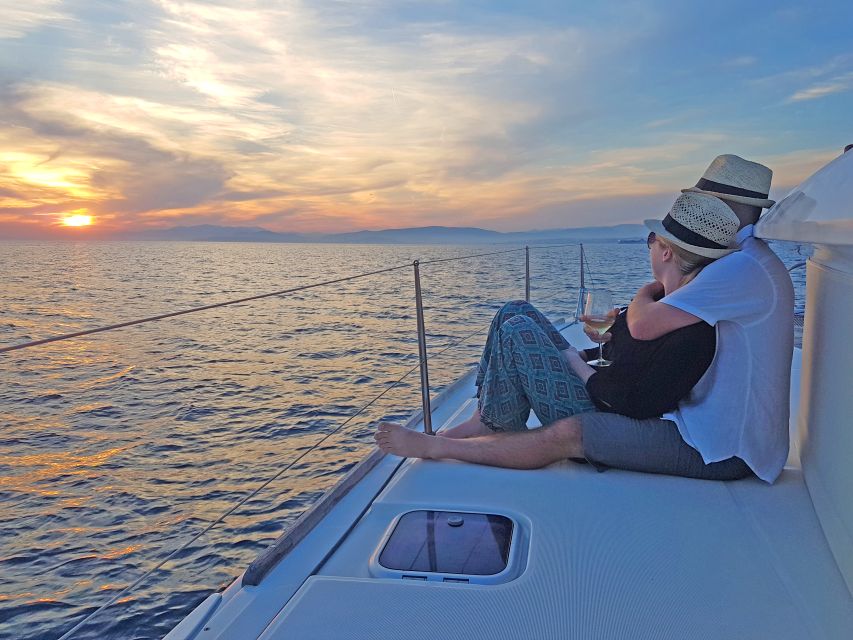 Athens: Riviera Catamaran Cruise with Meal and Drinks - Leaving Alimos and finding your place onboard