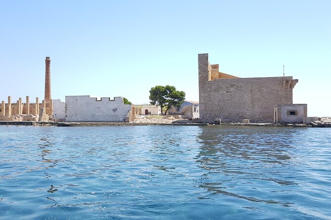 Avola: Vendicari Capopassero Group Boat Tour and Aperitif - Capo Passero, Tafuri Castle, and the octopus cave