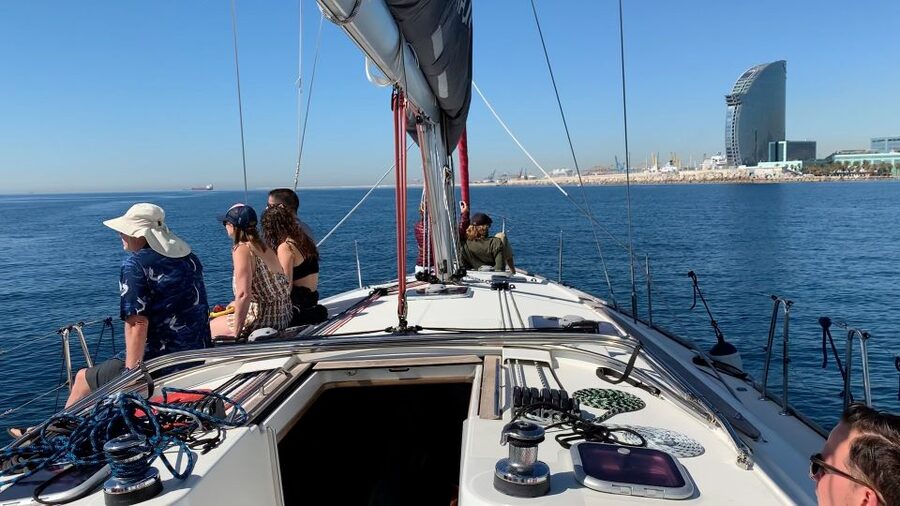 Barcelona: 2-Hour Sailboat Tour with Paddle Boarding - Practical details that make the day easier