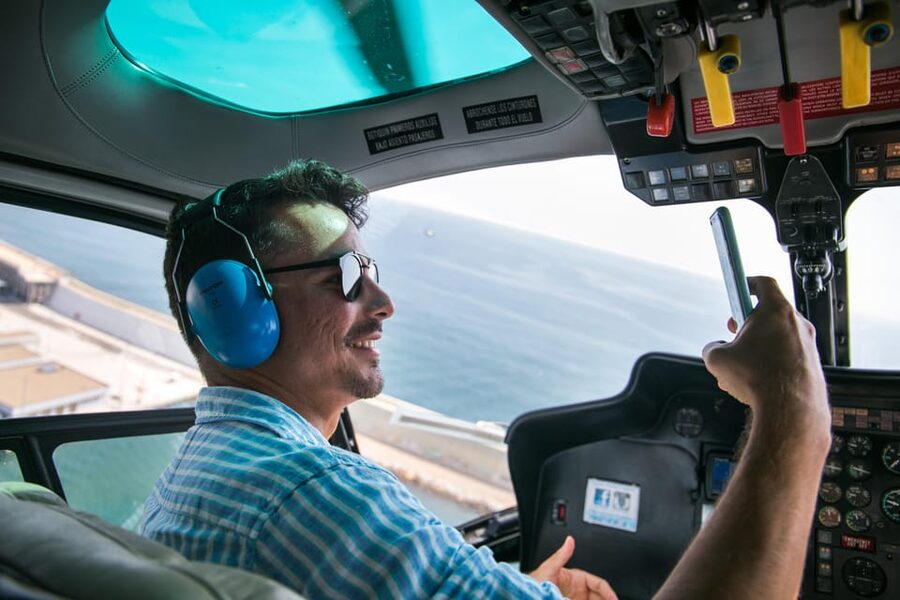 Barcelona: Boat Trip and Panoramic Helicopter Flight - The 7-minute helicopter flight