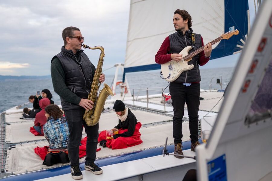 Barcelona: Catamaran Cruise with optional Live Jazz Music - Key points at a glance