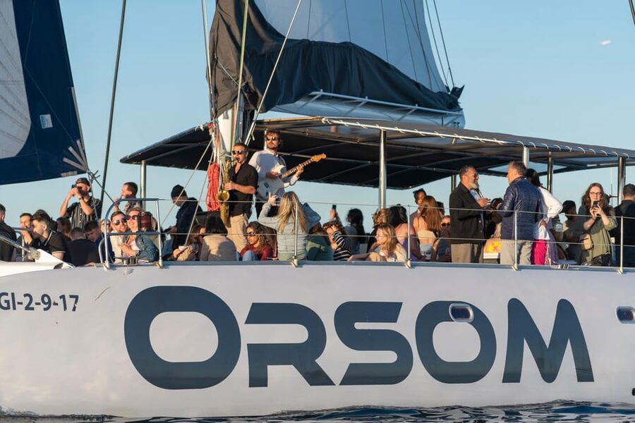 Barcelona: Catamaran Cruise with optional Live Jazz Music - A gentle start beside Columbus’s statue