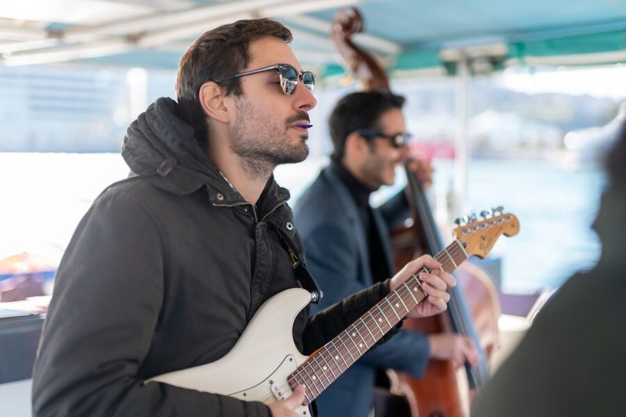 Barcelona: Catamaran Cruise with optional Live Jazz Music - When the boat actually sails