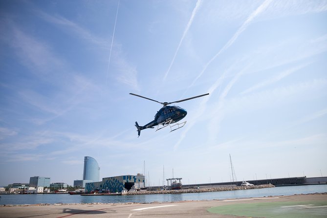 Barcelona Helicopter, Sailboat & Old Town Private Walking Tour - The six-minute flight along Barcelona’s coast