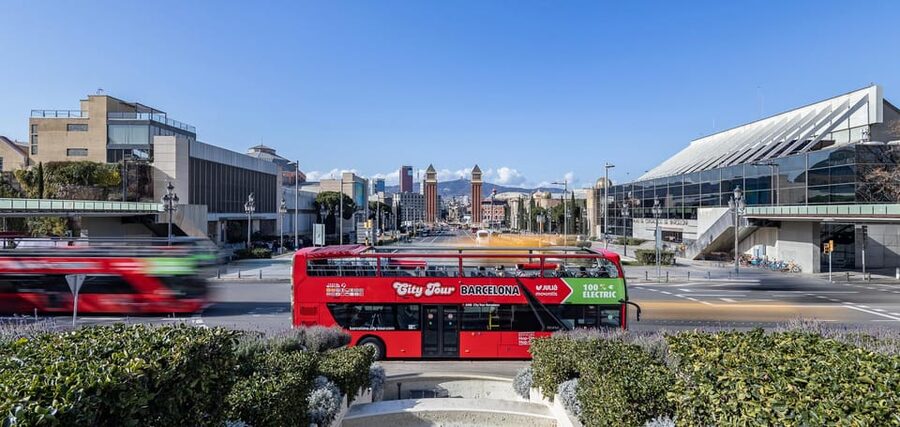 Barcelona: Hop-On Hop-Off Bus with Sailing Cruise - The green East route and Barcelona’s modernist core
