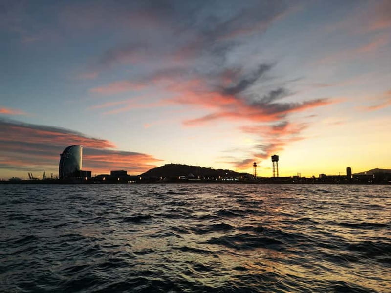 Barcelona: Luxury Catamaran Sunset Cruise - Booking tips that will make the evening smoother