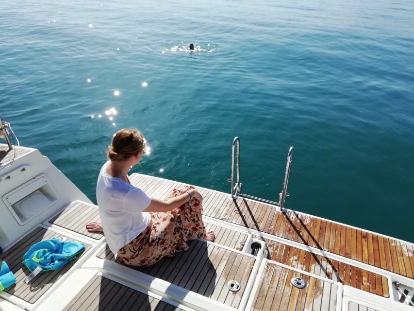 Barcelona: Luxury Private Yacht Daytime Cruise - Meeting Amaris at Port Olímpic