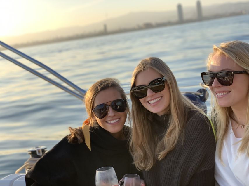 Barcelona: Midday or Sunset Sailing with Open Bar and Snacks - Drinks, snacks, and the small-boat setup
