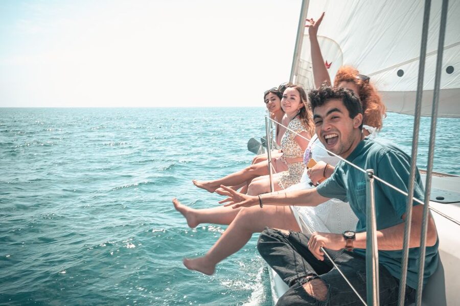 Barcelona: Midday or Sunset Sailing with Open Bar and Snacks - The crew makes the difference