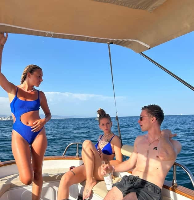 Barcelona: Private Classic Yacht Tour with Drinks - Why seeing Barcelona from a private boat works