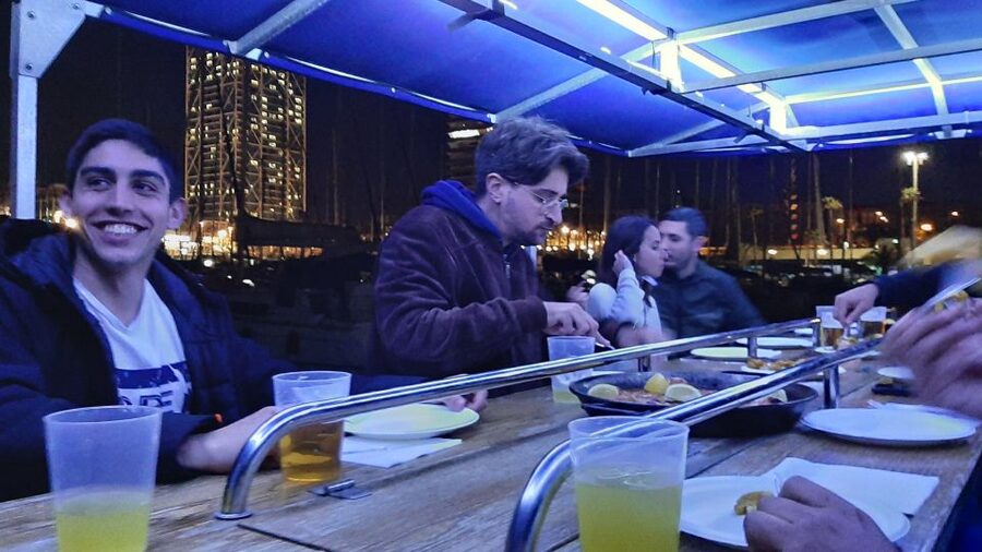 Barcelona: Private Evening Cruise with Dinner and Drinks - Music and the City View Set the Mood