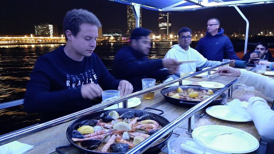 Barcelona: Private Evening Cruise with Dinner and Drinks - Skipper David and the Human Side of the Trip