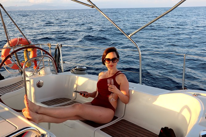 Barcelona Private Sailing Tour with Drinks for Family and Friends - Is $151.23 per person good value?