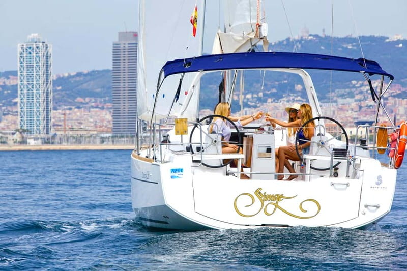 Barcelona: Private Sailing Trip with Drinks & Snacks (max 9) - Is $235 good value for your group?