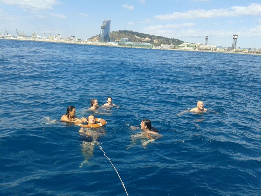 Barcelona: Sailing Tour with Vermouth and Drinks - How long the trip really feels