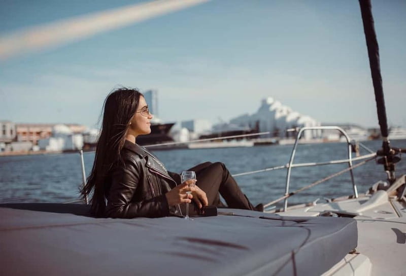 Barcelona: Sunset Boat Trip with Cava Wine and Snacks - The skippers shape the experience