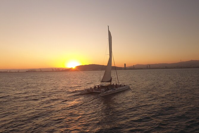 Barcelona Sunset Live Jazz Music Cruise - Live jazz, with one important detail